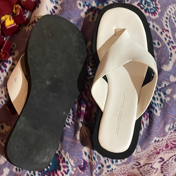 Princess Polly Platform Sandals - Picture 2 of 2